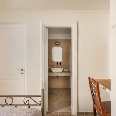 Haris Argostoli (Kefalonia)